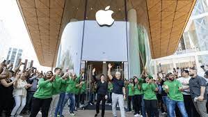 Apple Store in India: मुंबई में खुला देश का पहला Apple स्टोर, ग्राहकों को क्या फायदे ?